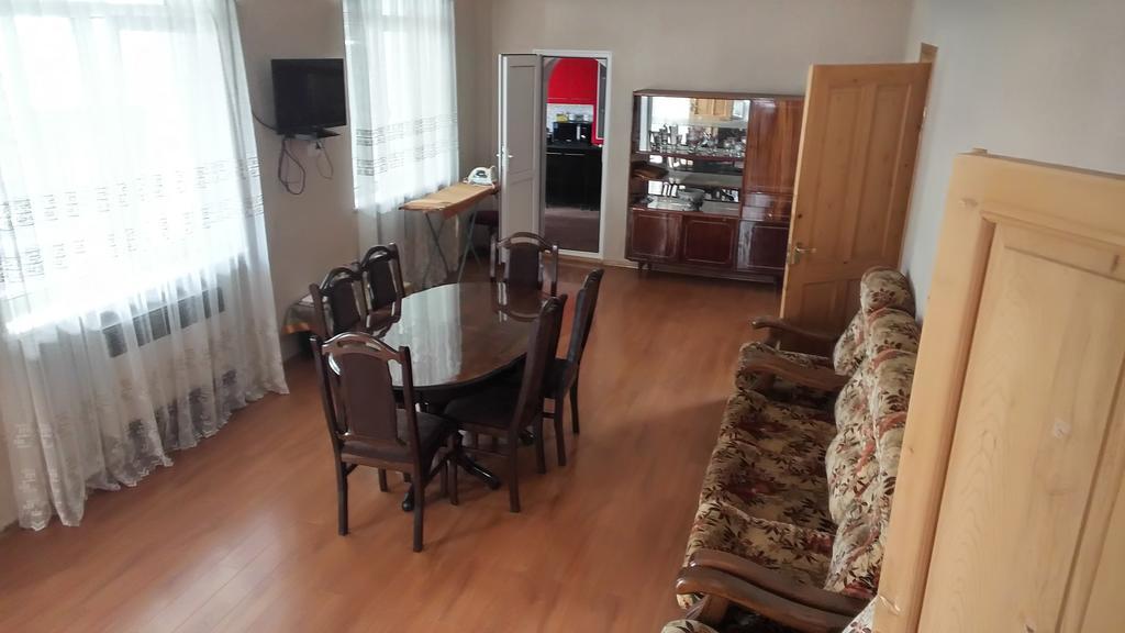 קזבגי Tamila Guest House מראה חיצוני תמונה
